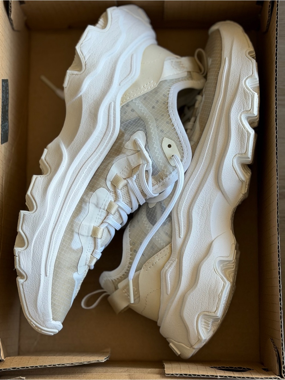 Sorel White Chunky Women's Sneaker